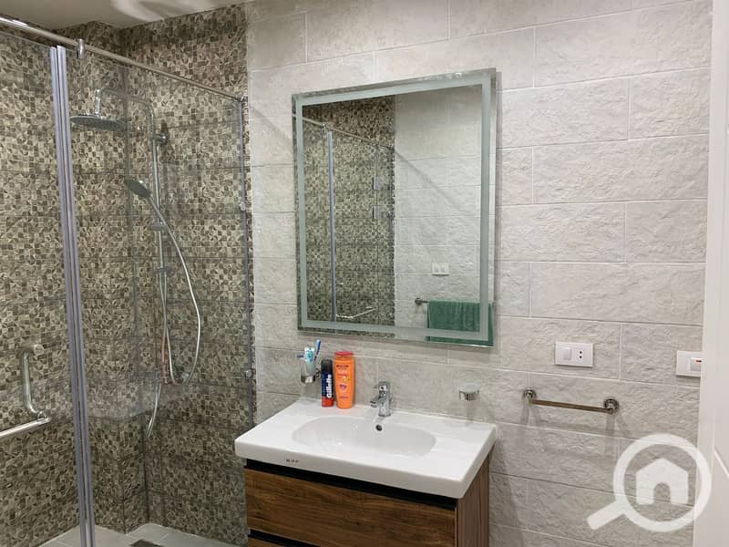 10 WhatsApp Image 2025-09-18 at 10.56. 32 PM (4). jpeg