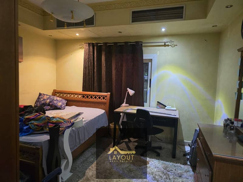 5 9ed256cd-9ef8-40e2-b8f6-4180ad06caf1. jpg