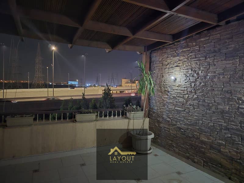 11 f3018483-4b2e-4c04-b048-bc5554ff0f9c. jpg