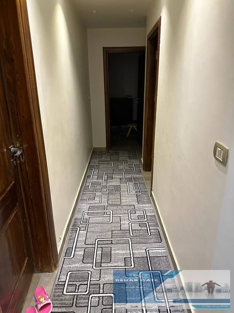 5 35c2ebf0-eb3c-4347-8cc8-51bc8788628c. jpg