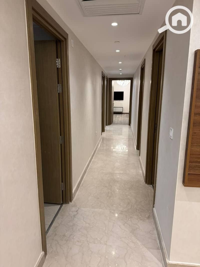 4 WhatsApp Image 2026-01-10 at 2.14. 28 PM (1). jpeg