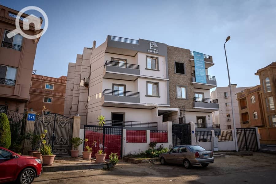 13 605112268_122115786873078299_7963257144260482502_n. jpg