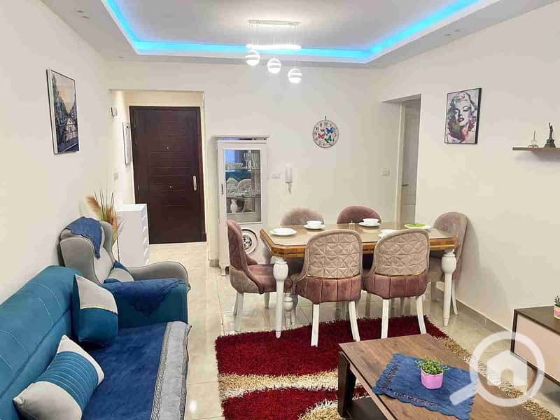 1000662113. jpg 1000662113. jpg