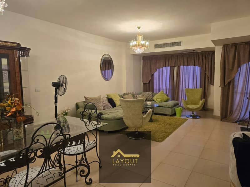 2 692b342f-82af-4f9e-bfb2-732758d8b2ee. jpg