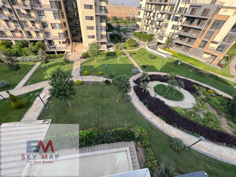 1000529722. jpg 1000529722. jpg