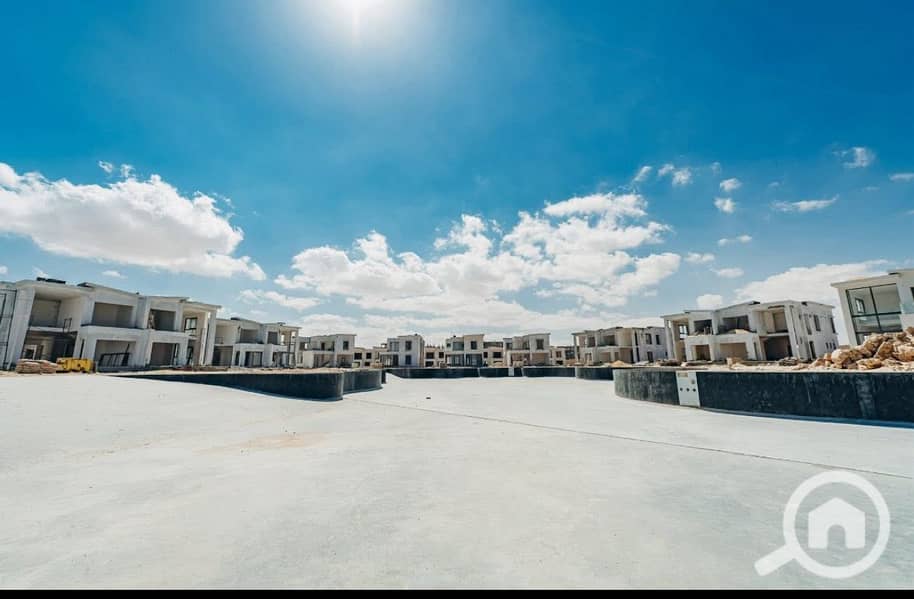 11 WhatsApp Image 2025-11-29 at 14.44. 34_e0127963. jpg