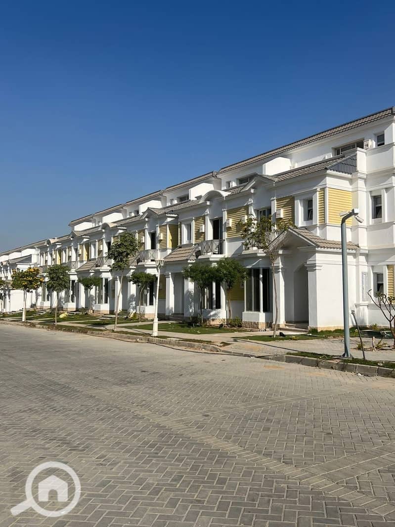 4 WhatsApp Image 2026-01-10 at 12.52. 29 PM (2). jpeg