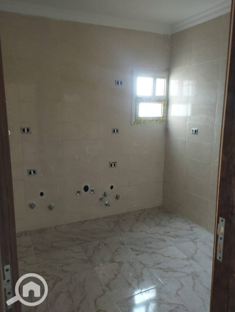 3 912b0f6d-8867-4319-8002-a85eba55338d. jpeg