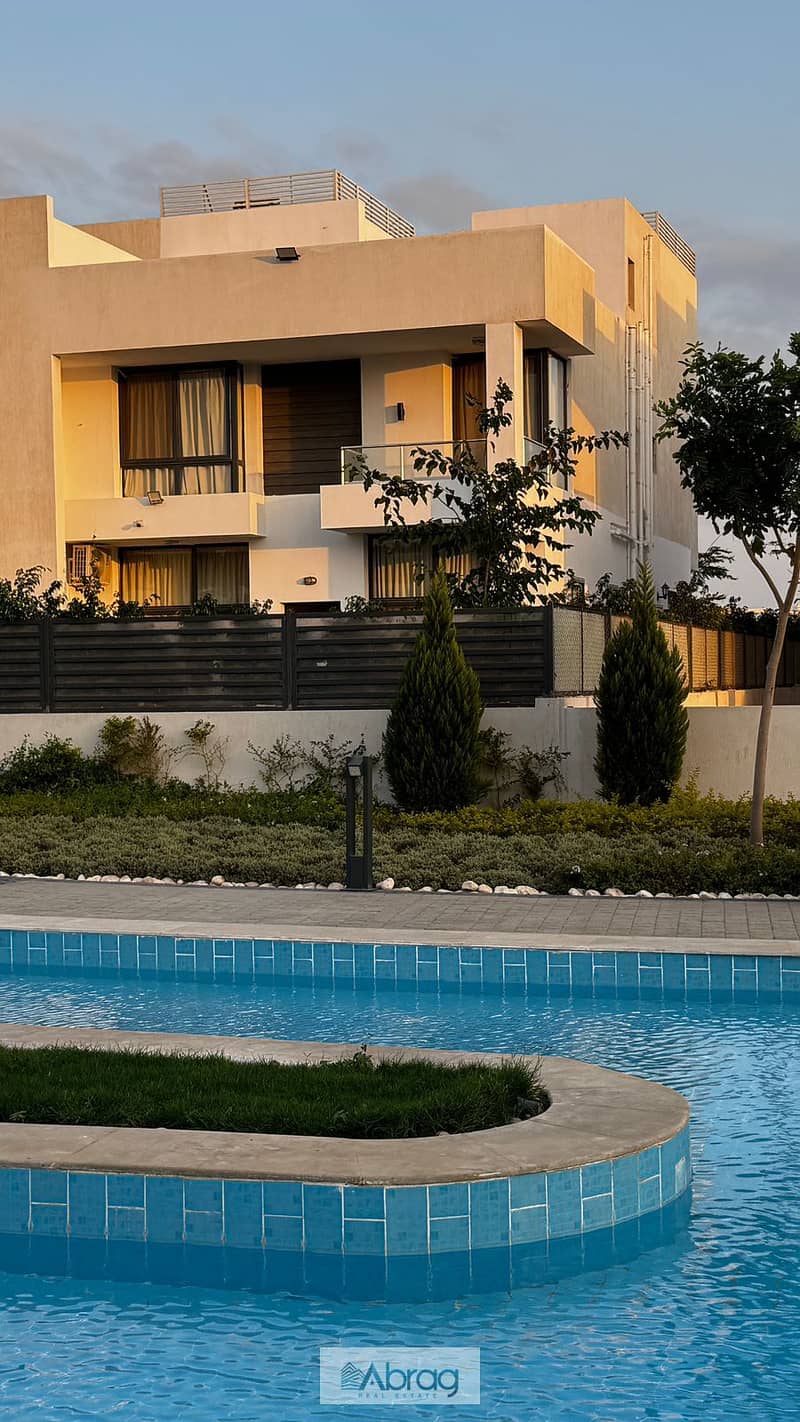 5 82d4f271-044c-44dd-8410-23190bb016ee. jpg