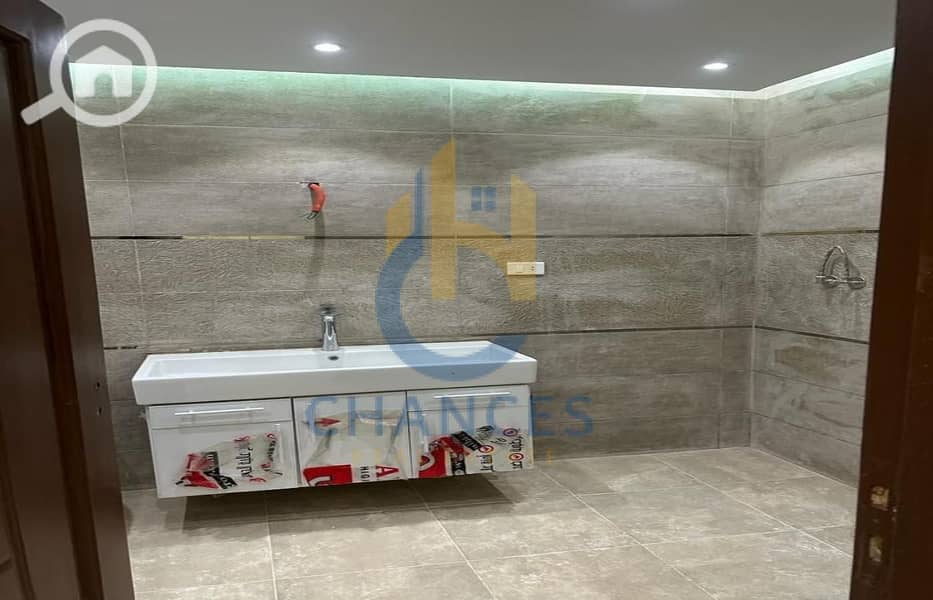 8 WhatsApp-Image-2025-12-22-at-5.06. 58-PM. jpg