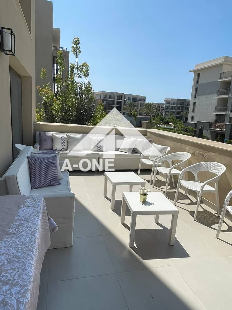 3 b4d7a71e-ddcc-4d7a-a653-8d9af8b56a8d. jpg