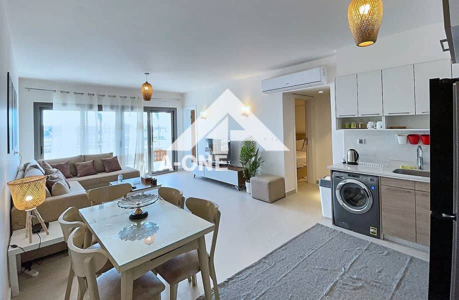 4 548353a3-e908-4f14-8770-36f3bd708f63. jpg