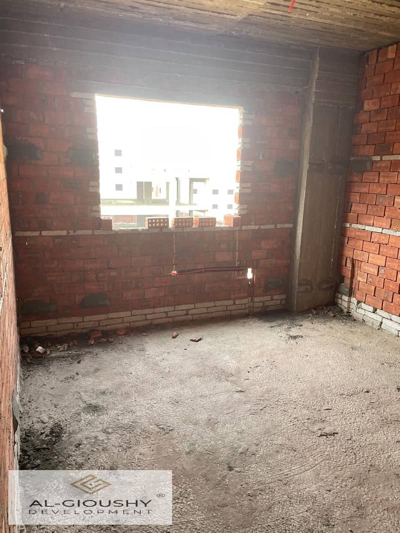 14 WhatsApp Image 2025-11-13 at 14.29. 54 (1). jpeg