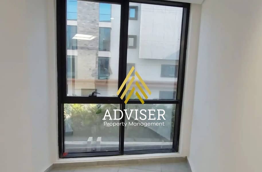 10 Ready To move }Clinic عيادة عيادات للبيع (10). jpg