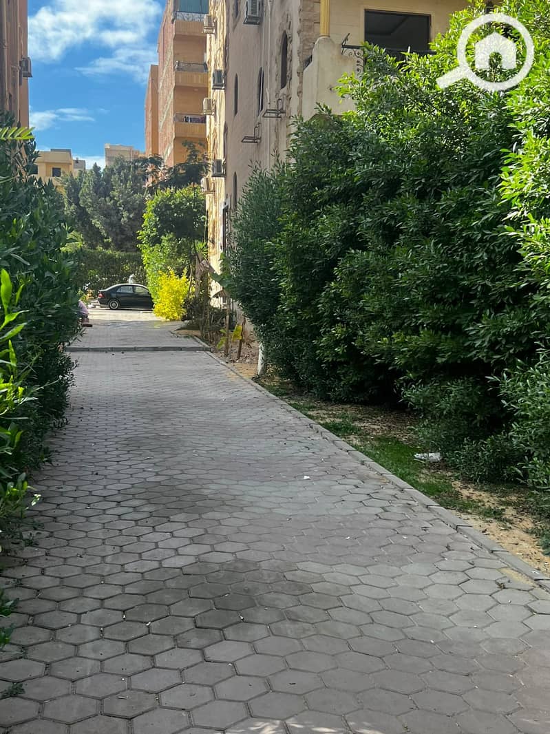 2 a7f72955-c020-49cd-a3a7-485ac8e450aa. jpg