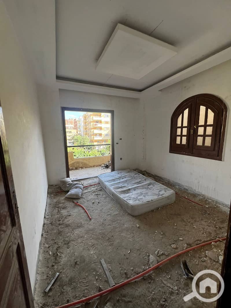 5 cd7c4224-79b1-426f-a2b9-06292f6b3dec. jpg