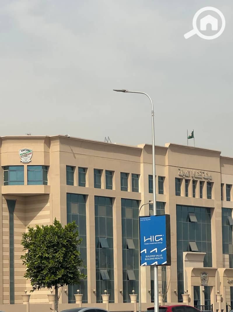 12 bd08d6d4-87c7-415d-bf8c-205a40607b6e. jpeg