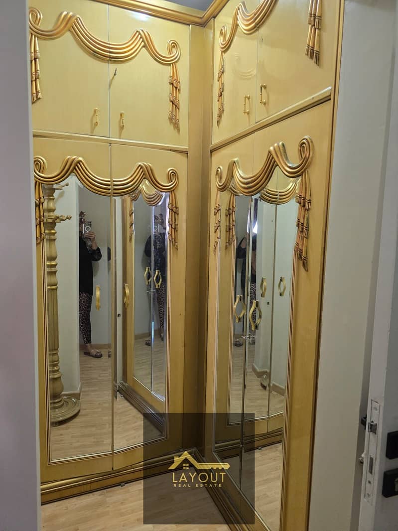 2 b433b6cf-0449-461a-8d98-dbca2eb9d893. jpg