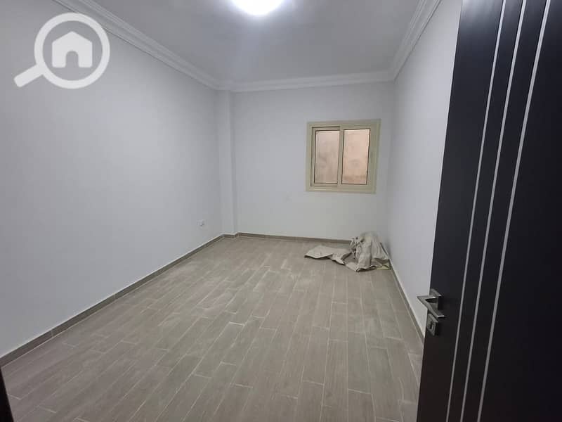 10 WhatsApp Image 2025-02-23 at 11.43. 03 PM (1). jpeg