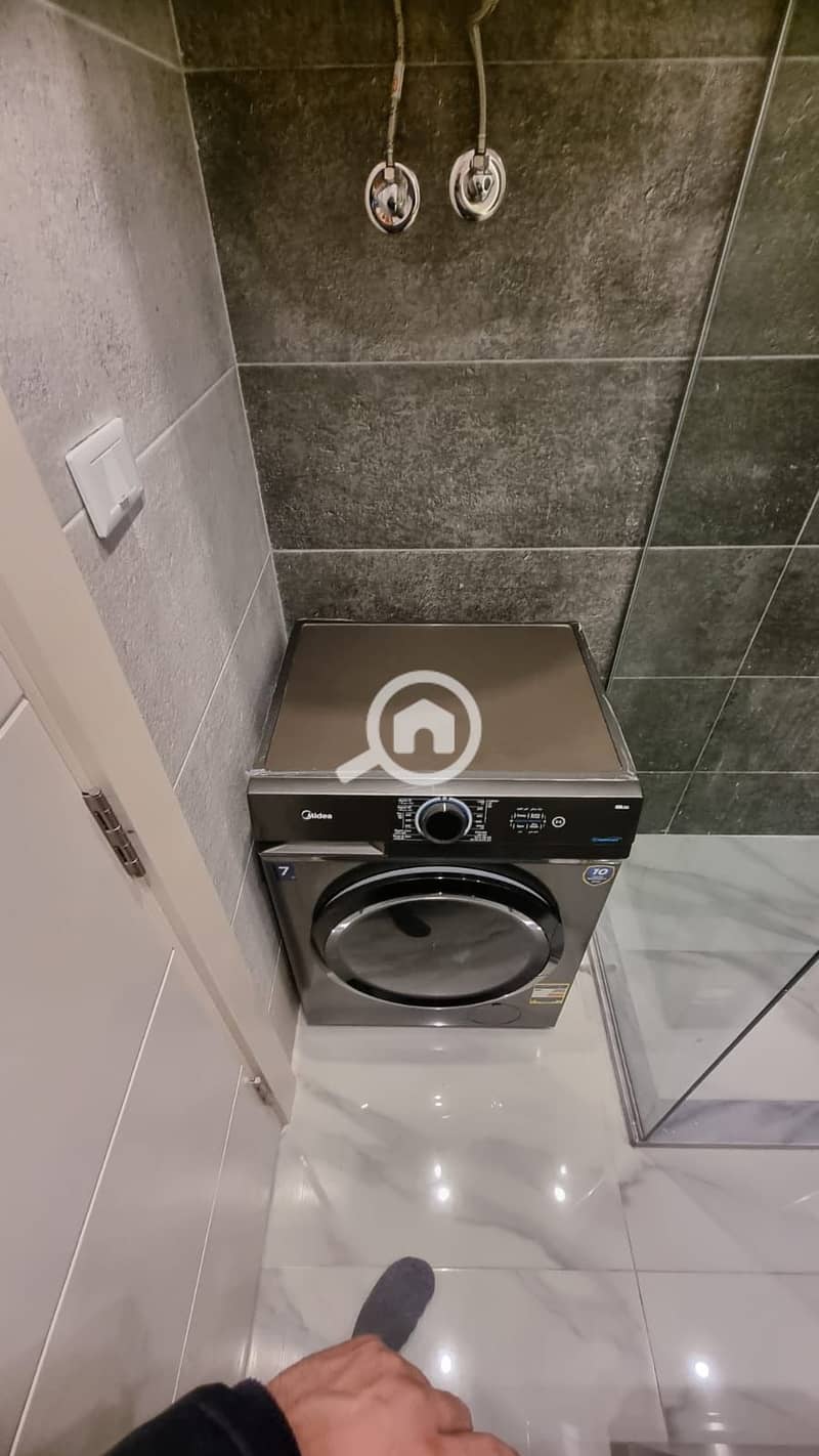 6 9899dd51-fb1d-4014-b1ce-4594fc6fa292. jpeg