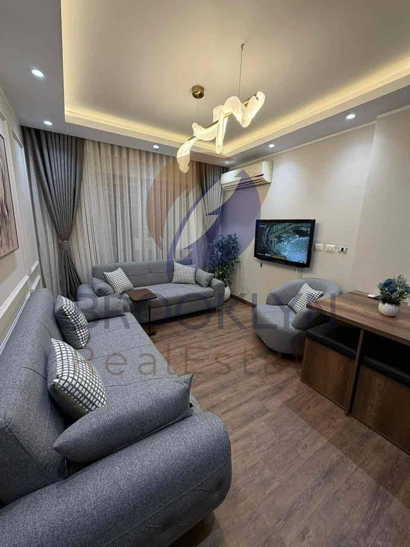 4 2872a400-c43c-4fd2-86eb-d0a422a058d9. jpg