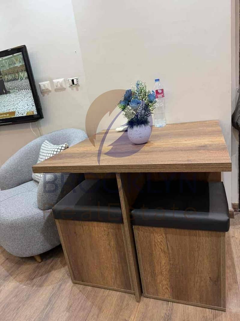 6 212996c5-df41-43ed-b223-53caf3504c84. jpg