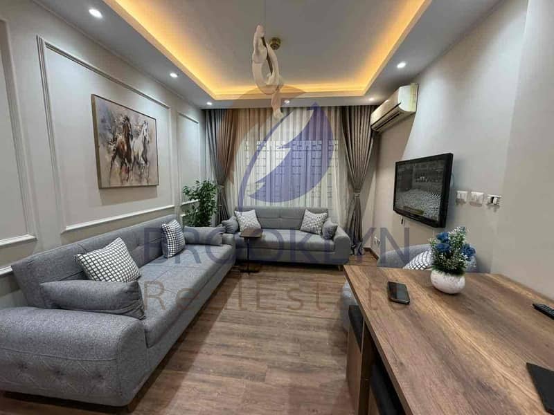 8 107fbef6-22c8-4534-86b1-6b0312eb27dc. jpg