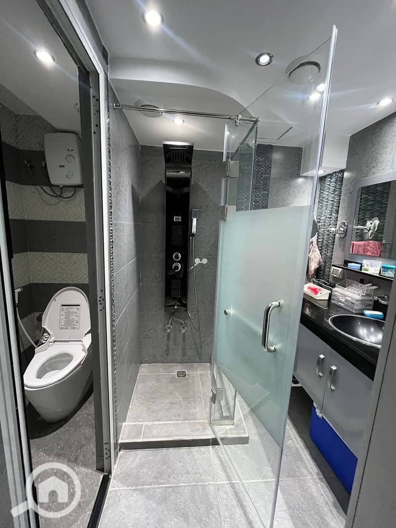 9 600281467_892622736634322_4201604434112118028_n. jpg