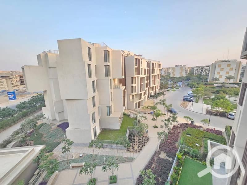 14 ff1ab9cb-ee94-4858-8d88-c2525375d22d. jpeg