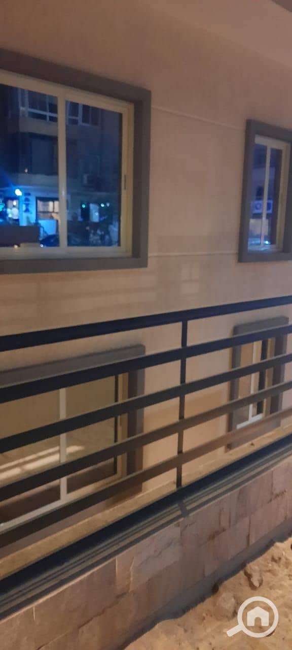 9 dd8351f2-fa94-4e31-8153-c7a7aac24e75. jpeg