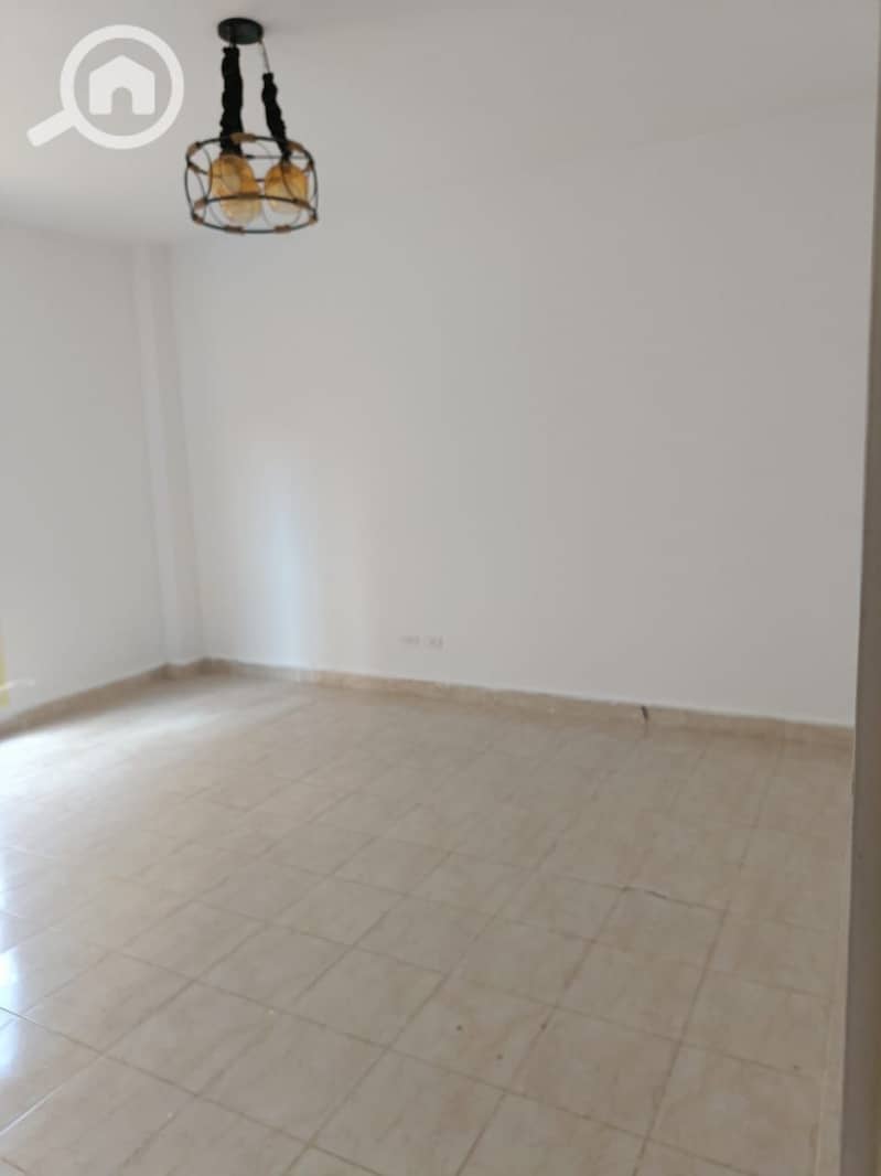 8 610922373_1525484449580126_4761110521259591009_n (1). jpg