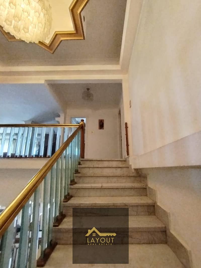 6 60832da1-2613-48ff-a21e-da0083607f8c. jpg