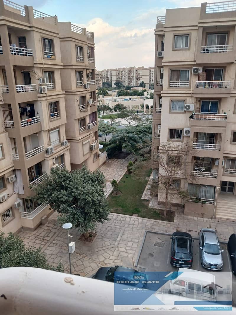 2 1c7111ef-98cb-429d-89d8-68d89533f209. jpg