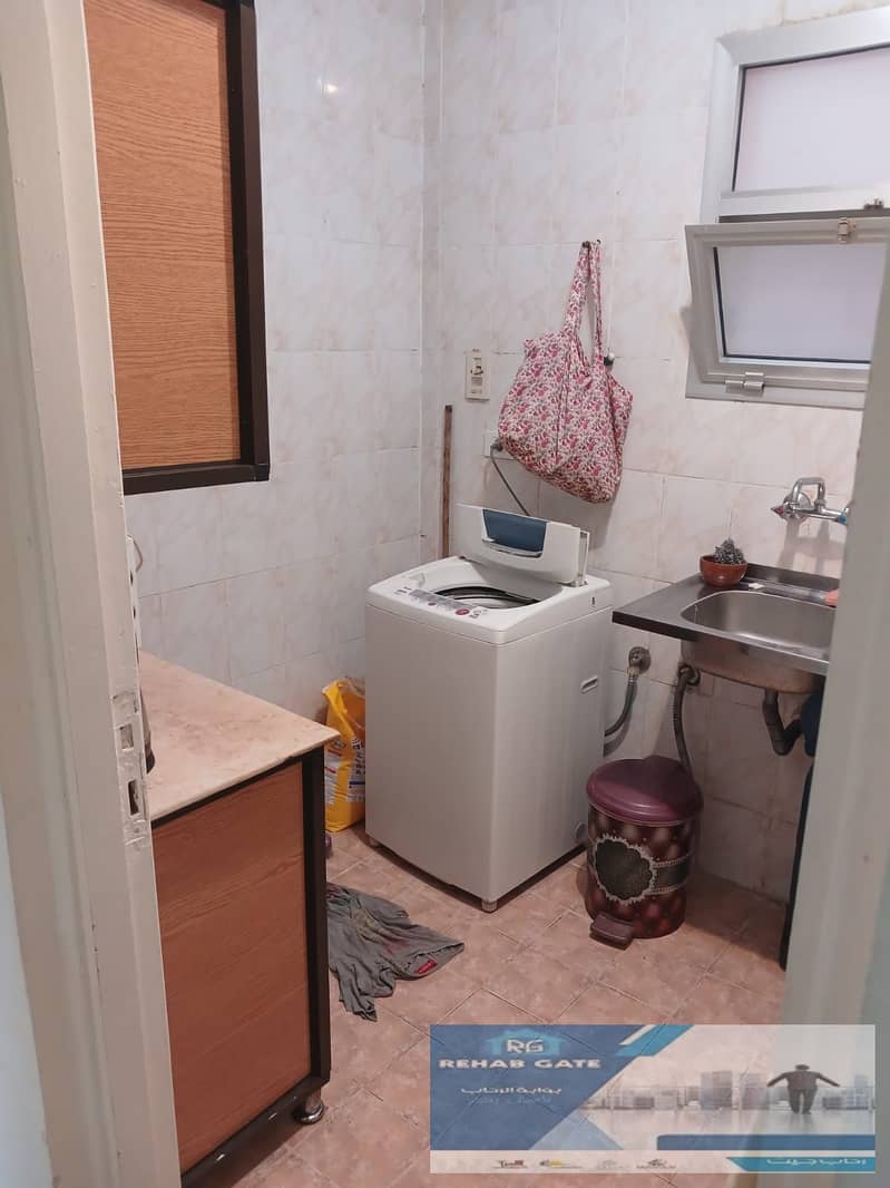 4 6e25bba3-1ca4-46aa-9523-61fb93310797. jpg