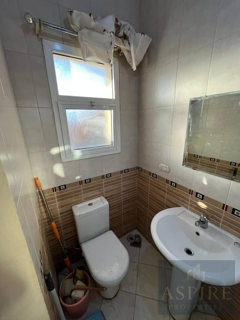 12 WhatsApp Image 2026-01-10 at 3.07. 34 PM (1). jpeg