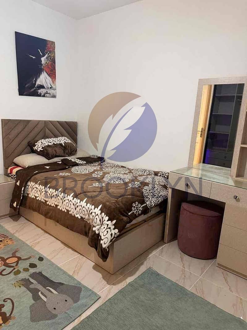 2 453b6f53-9cb2-4697-949b-1d9b2ab4c373. jpg