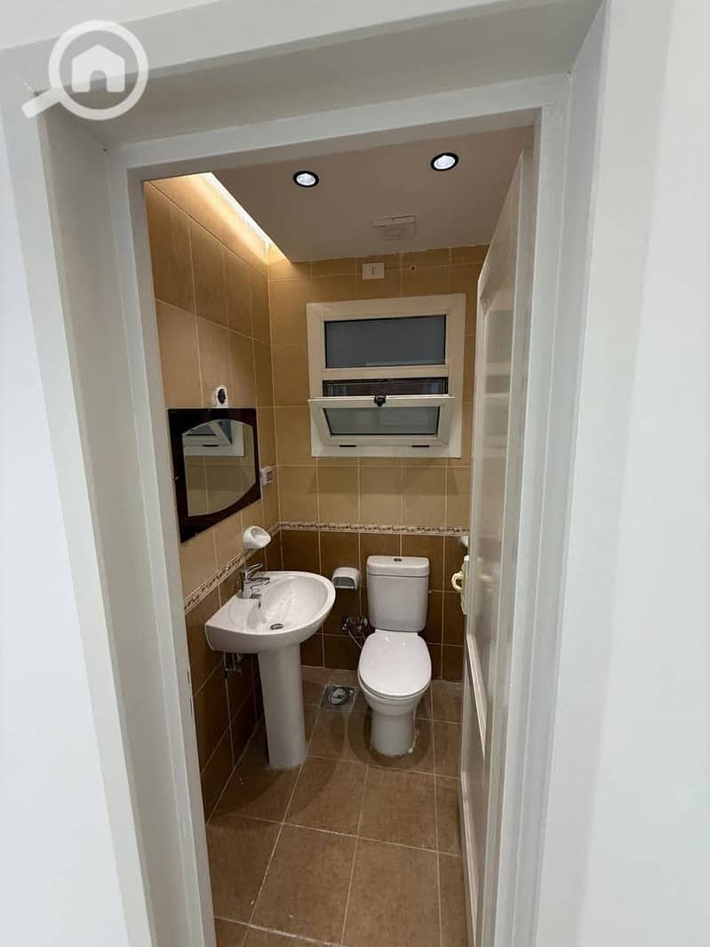 9 612719364_1528376022624302_8461004196037017115_n. jpg