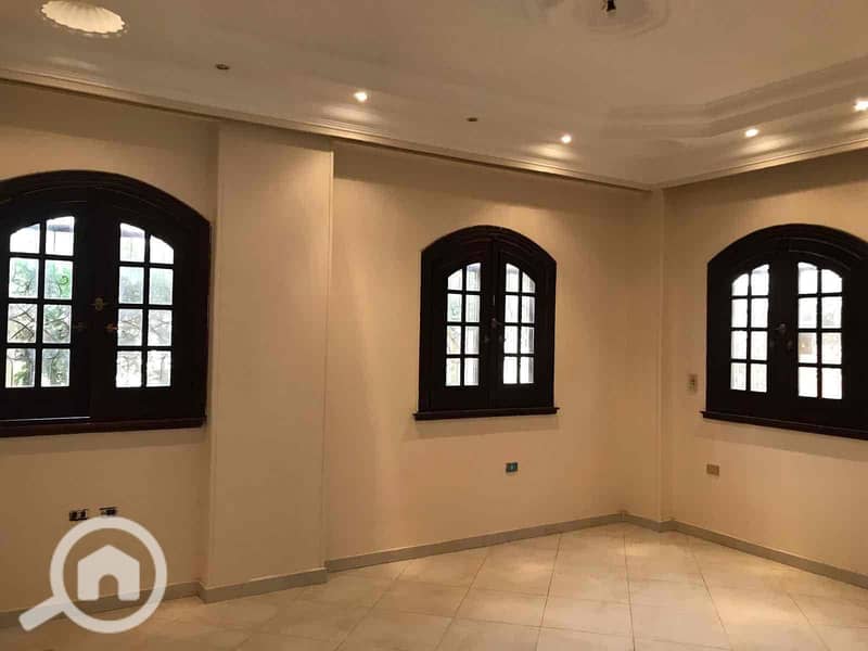 11 b61ce700-aafb-4b3c-988e-282984d8886a. jpg