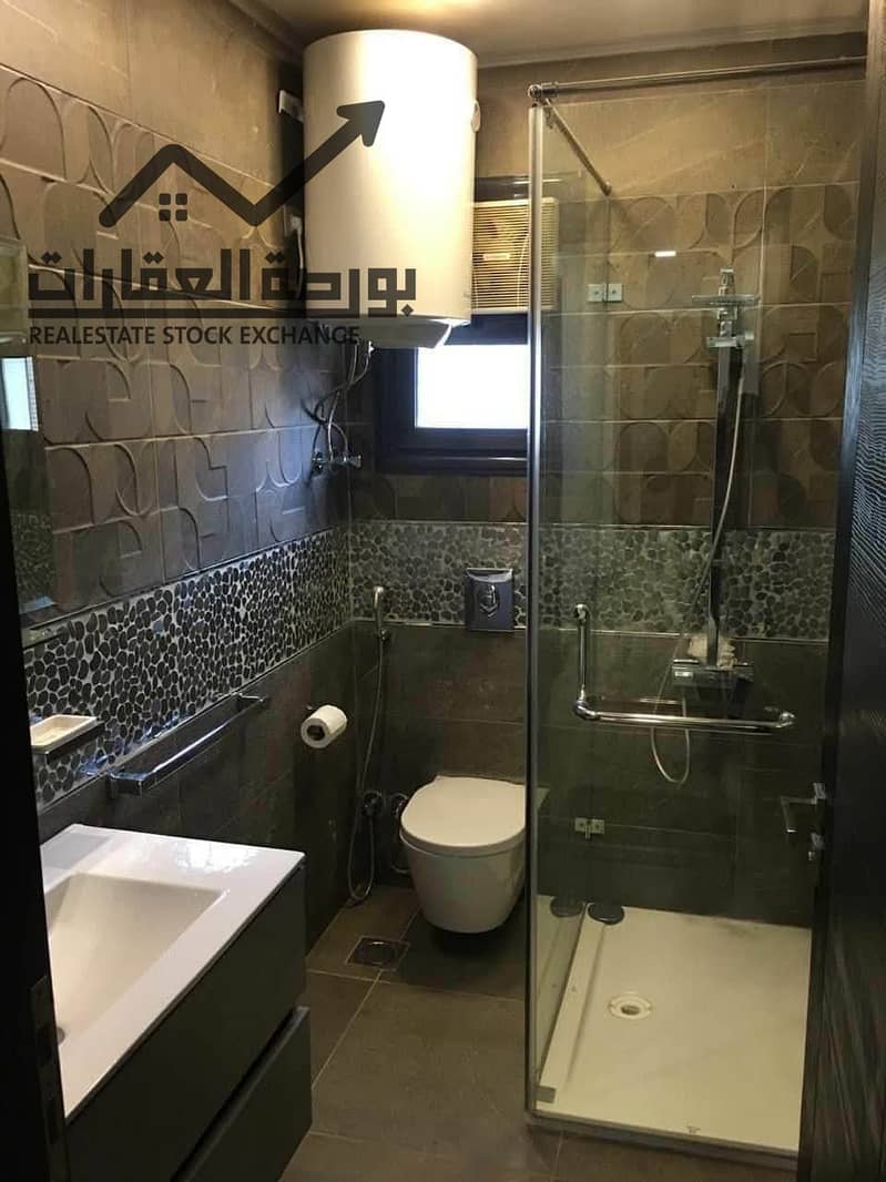 5 6c912268-bfdc-40c7-b596-7fea3a8c7a51. jpg