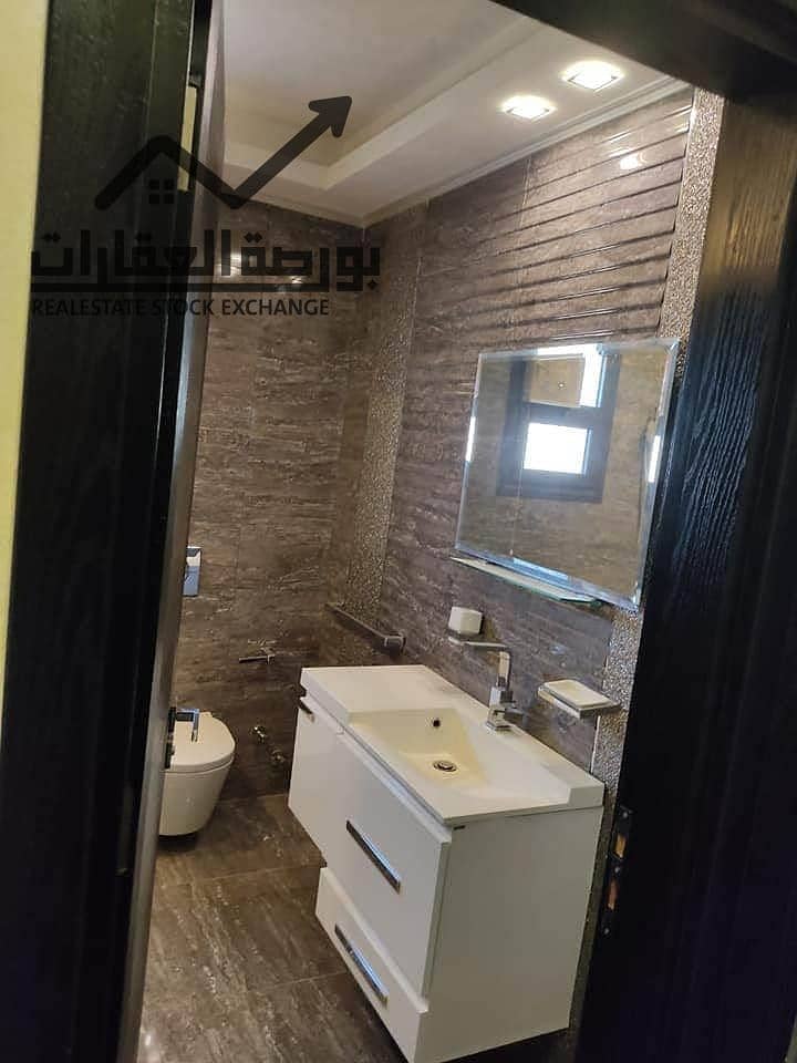 7 785f5168-0ec6-4d66-a865-10175eb0a55e. jpg