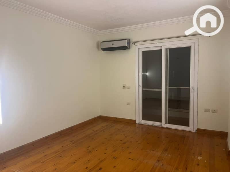 7 6327e2d3-0639-41fa-b81f-e1c87e5cf039. jpg