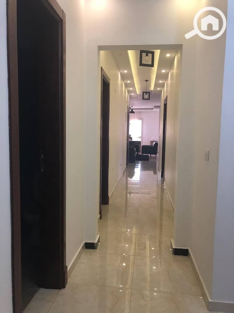 8 734a5fc6-2add-4bbe-8c32-0767d08b3e0a. jpg