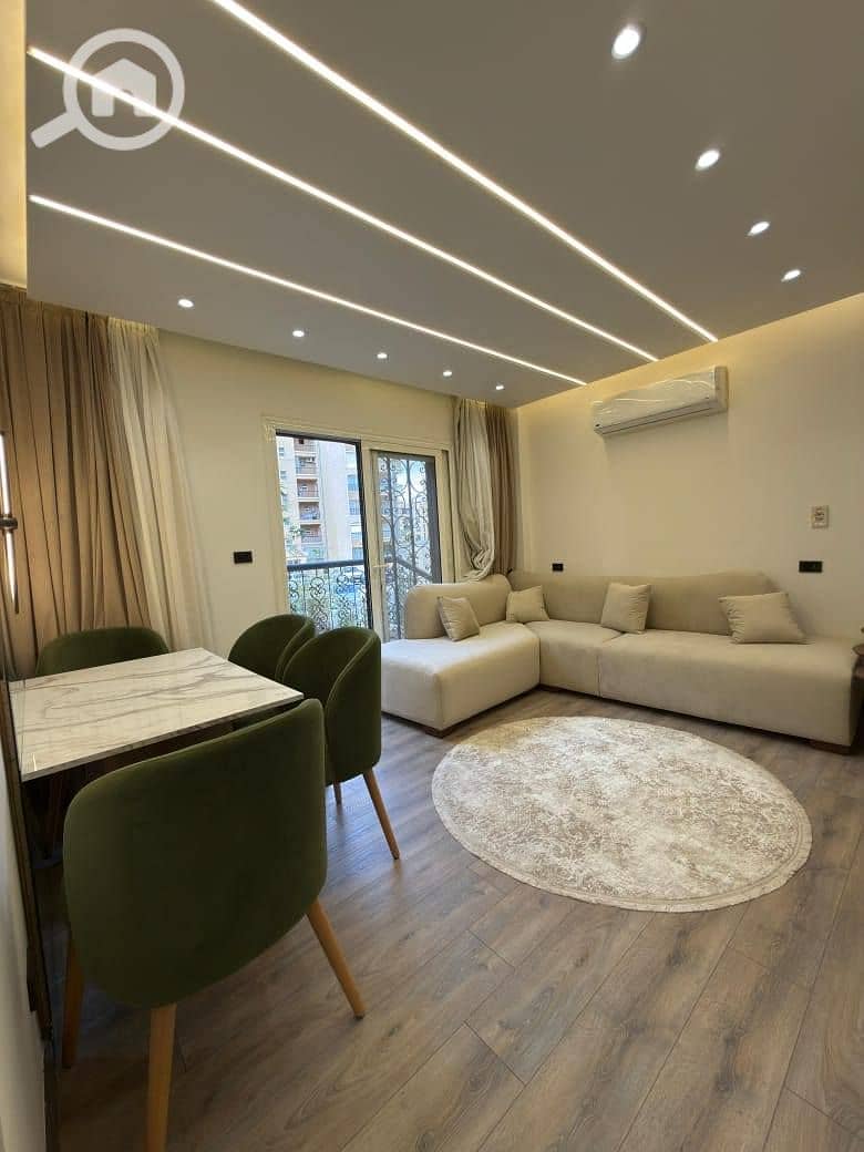 11 605968070_1519741240154447_3107059014174630392_n (1). jpg