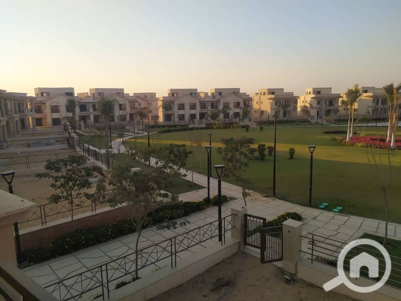 5 462eb543-18a9-4afc-999b-72f9b45780bd. jpg