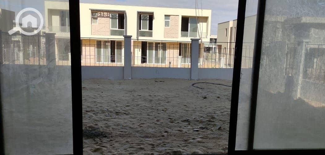 4 WhatsApp Image 2025-11-06 at 15.33. 32_77757166. jpg