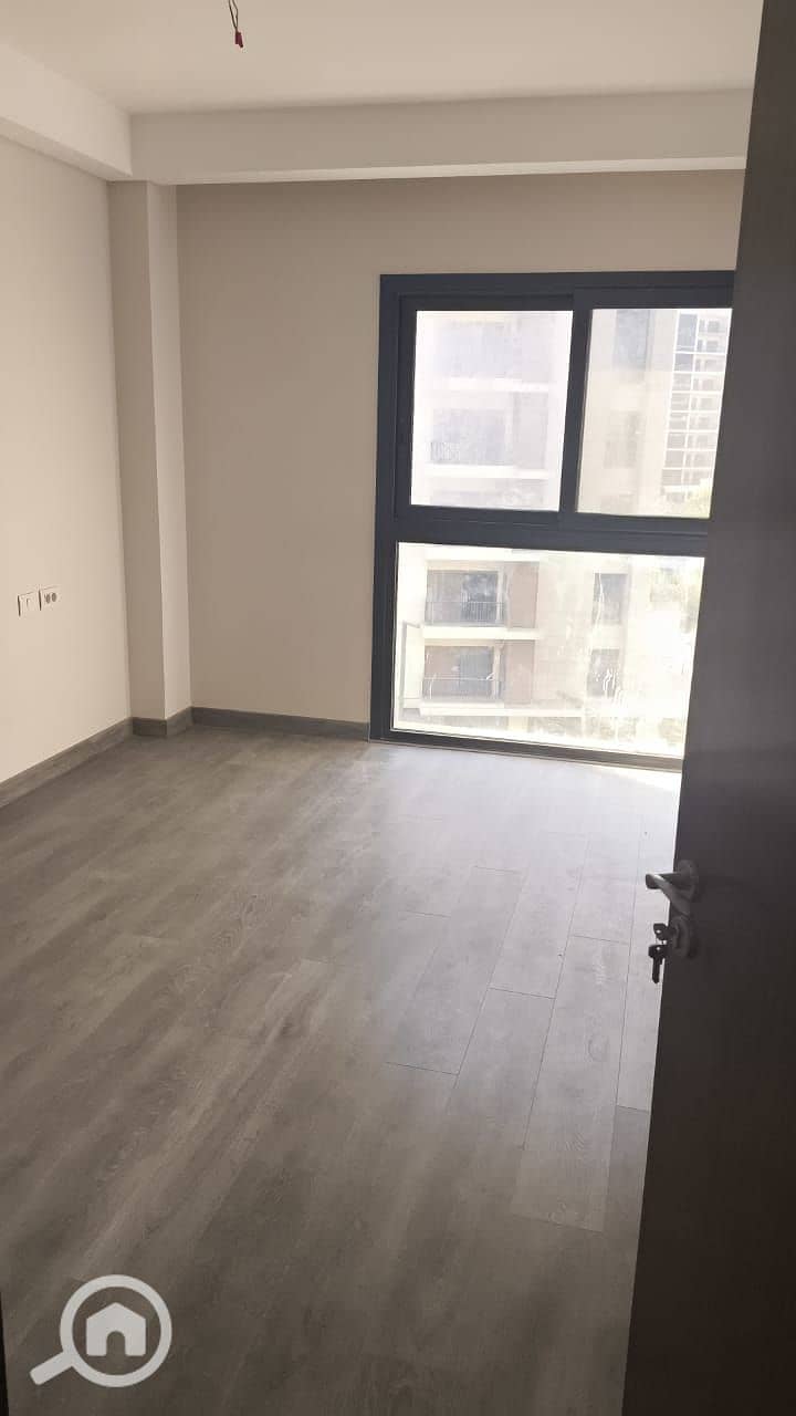 7 a35b3d60-3a02-4e7c-8eb0-cfde619417d9. jpg