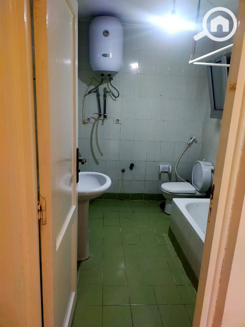 9 66f9741b60700_صورة-واتساب-بتاريخ-1446-03-26-في-18.30. 12_0a8e979e. jpg