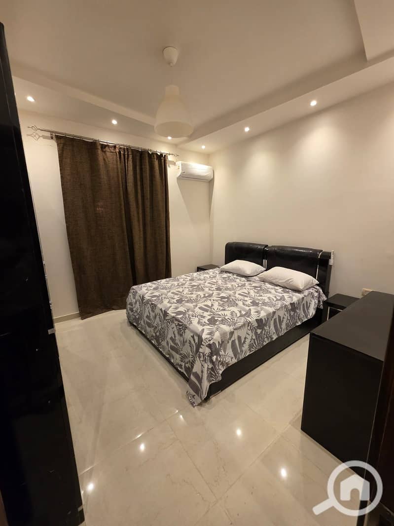 4 19e3815a-0aed-479a-aeaa-c7c4a599e88b. jpg