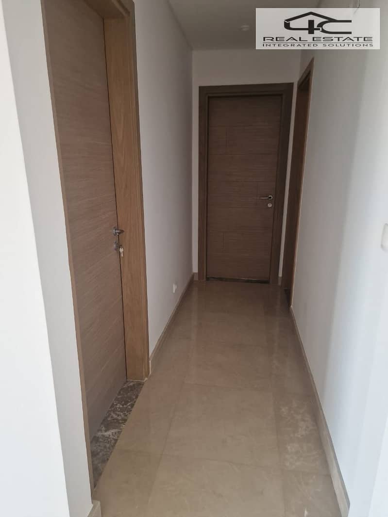 7 WhatsApp Image 2026-01-09 at 1.20. 19 PM (1). jpeg