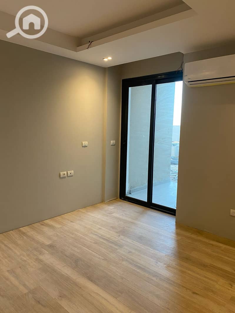 2 WhatsApp Image 2025-04-12 at 1.23. 12 PM (2). jpeg